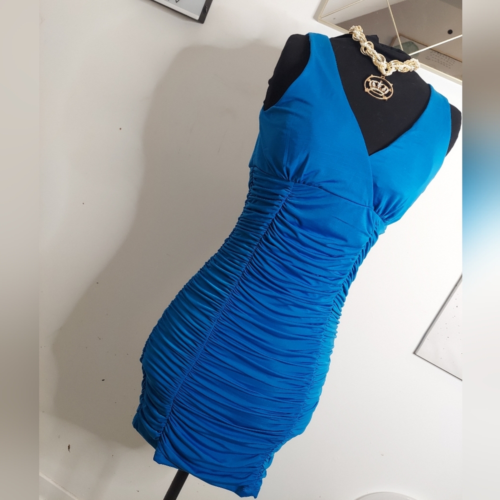 Ribbed cocktail dress - Picture 9 of 9